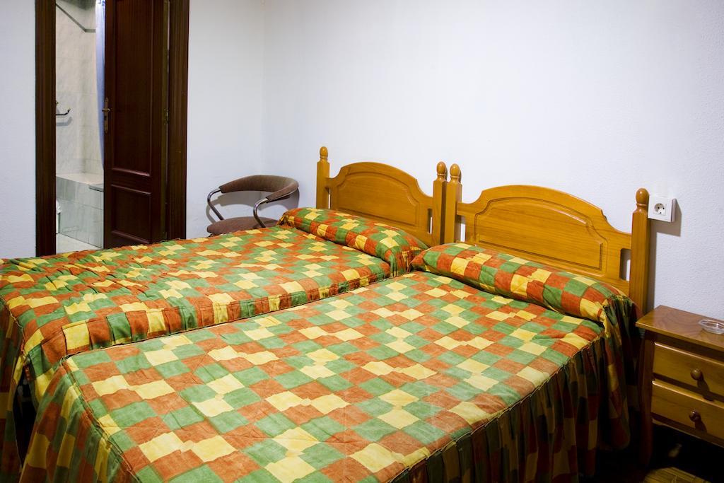 Hostal Temino Burgo Quarto foto