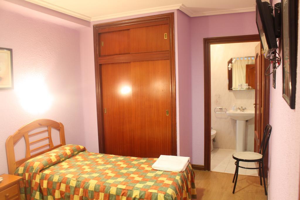 Hostal Temino Burgo Quarto foto